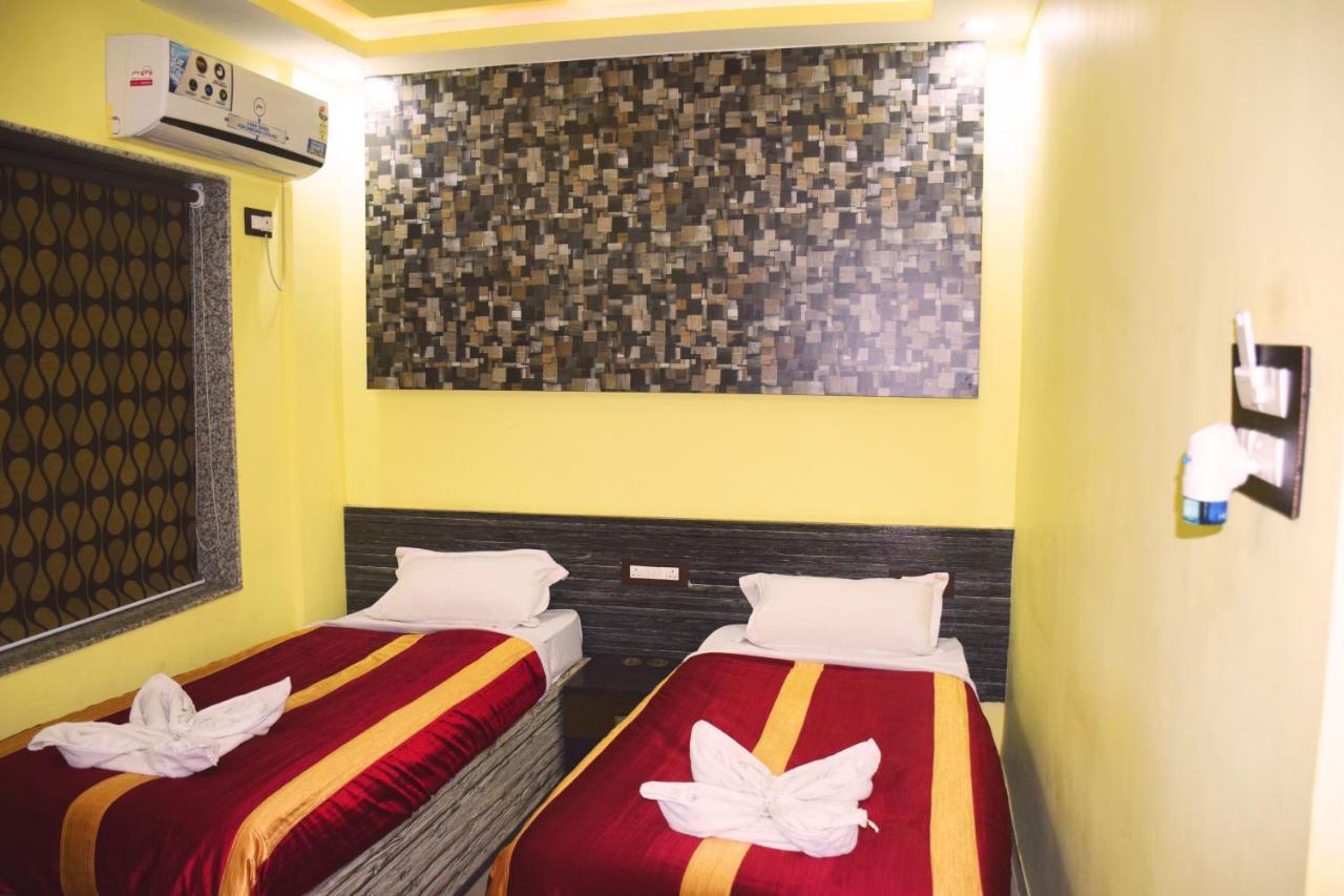 Recline Hotel And Restaurant Gauripur Exterior foto