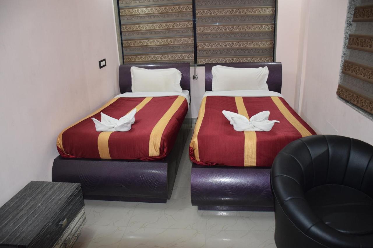 Recline Hotel And Restaurant Gauripur Exterior foto